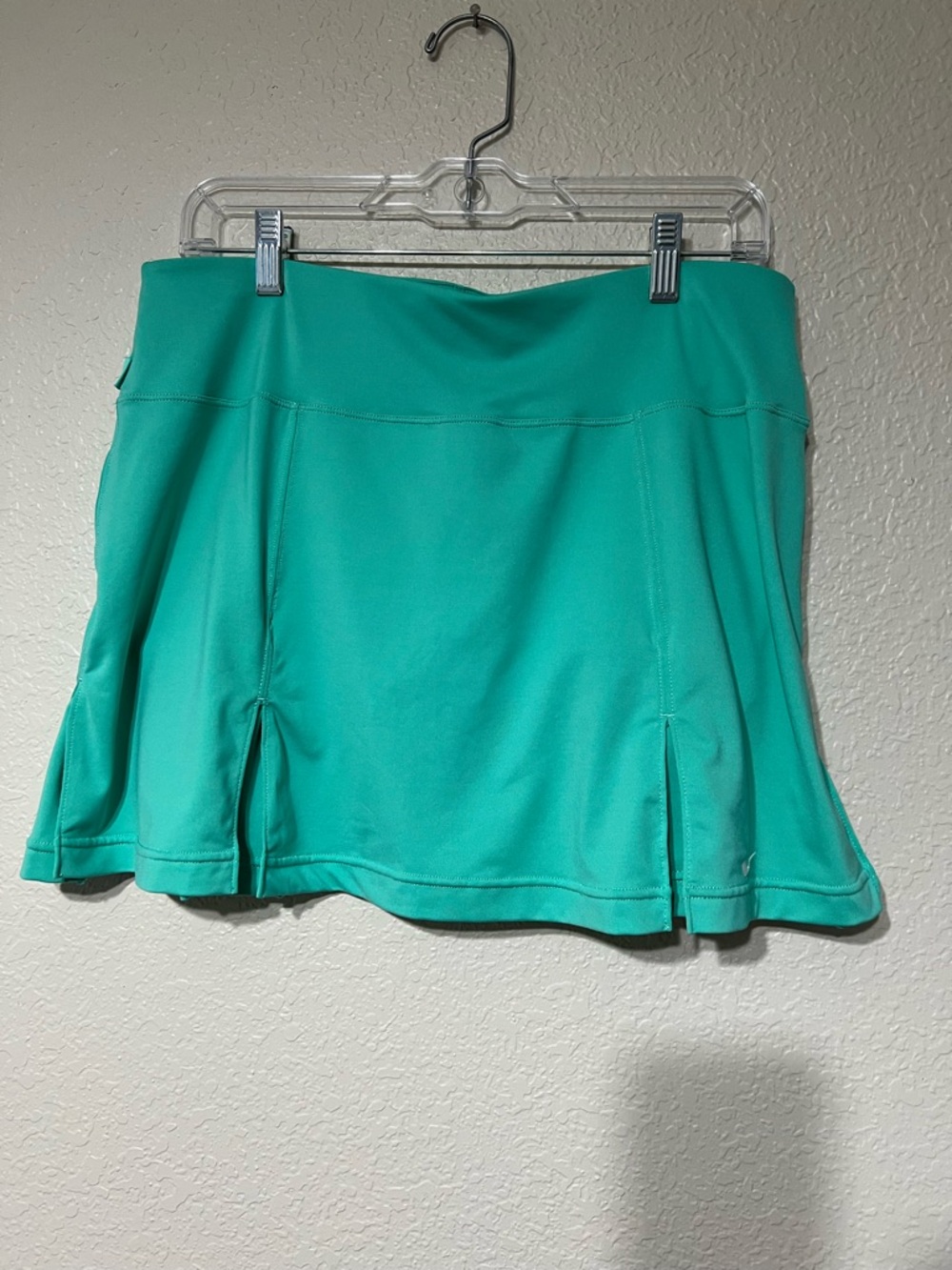 Nike Dri-FIT Size Med Turquoise Green Moisture Wicking Skort Skirt Shorts Sporty